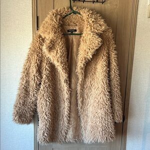 Romeo & Juliet Couture Plush Teddy Jacket in Tan